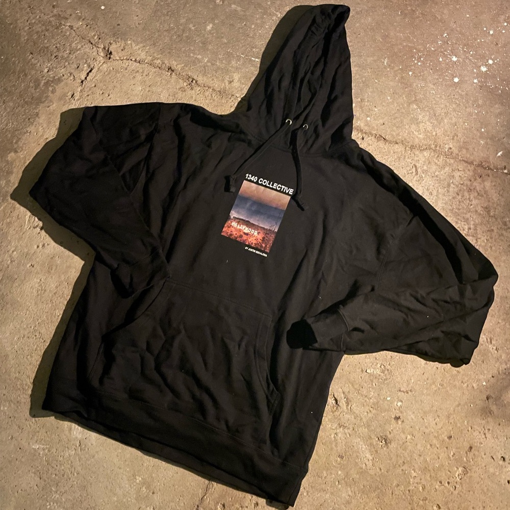1340 justin escalona hoodie size XL